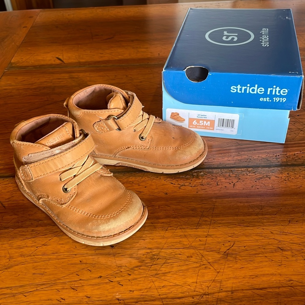 Stride Rite SRtech Quinn Boots honey tan 6.5M